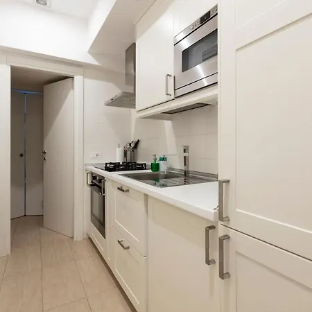 Deza Ripetta Serendipity, Rebirth&love * Roma