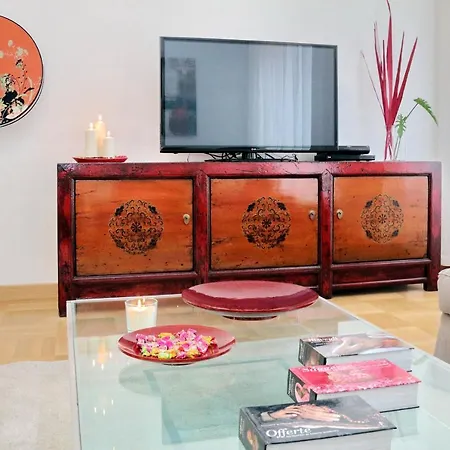 Apartment Deza Ripetta Serendipity, Rebirth And