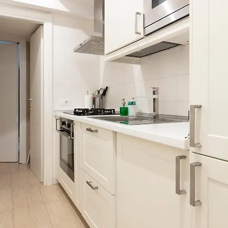 Apartament Deza Ripetta Serendipity, Rebirth And Rzym