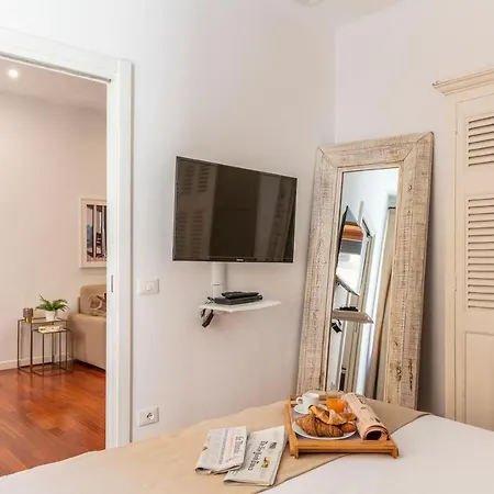 Deza Ripetta Serendipity, Rebirth And Apartament *