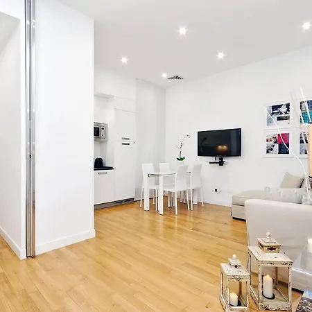 Deza Ripetta Serendipity, Rebirth And Rzym