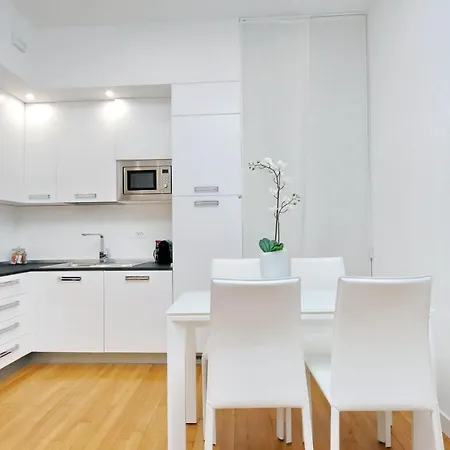 Deza Ripetta Serendipity, Rebirth And Apartament *