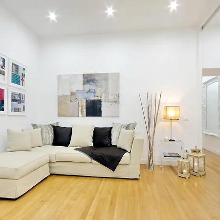 Deza Ripetta Serendipity, Rebirth And * Rzym