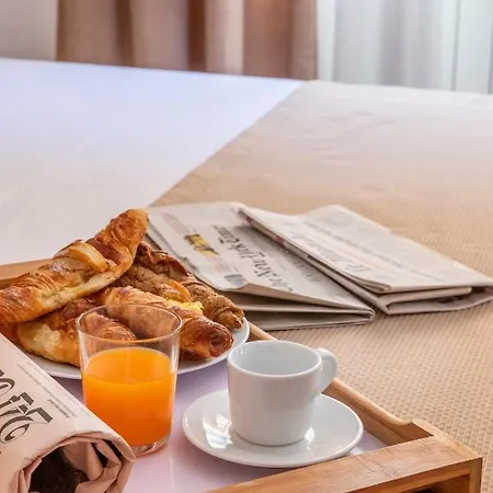 Apartament Deza Ripetta Serendipity, Rebirth And *