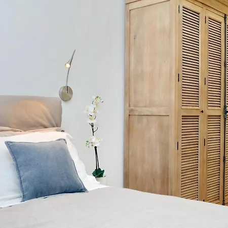 Apartament Deza Ripetta Serendipity, Rebirth And *