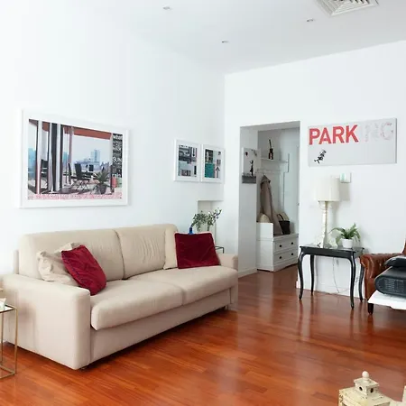 Deza Ripetta Serendipity, Rebirth And Apartamento Roma