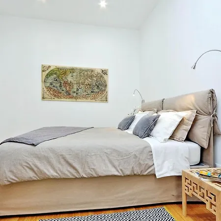 Apartamento Deza Ripetta Serendipity, Rebirth And Roma